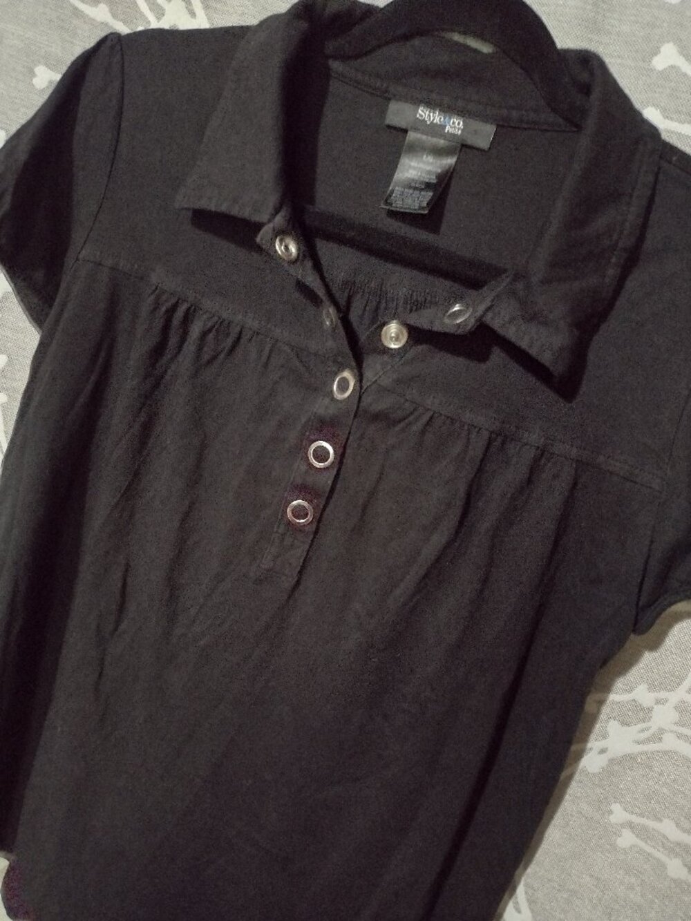 Style & Co Black Snap Front Short Sleeve Top